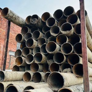 Труба б/у стальная 300×5 мм — за метр